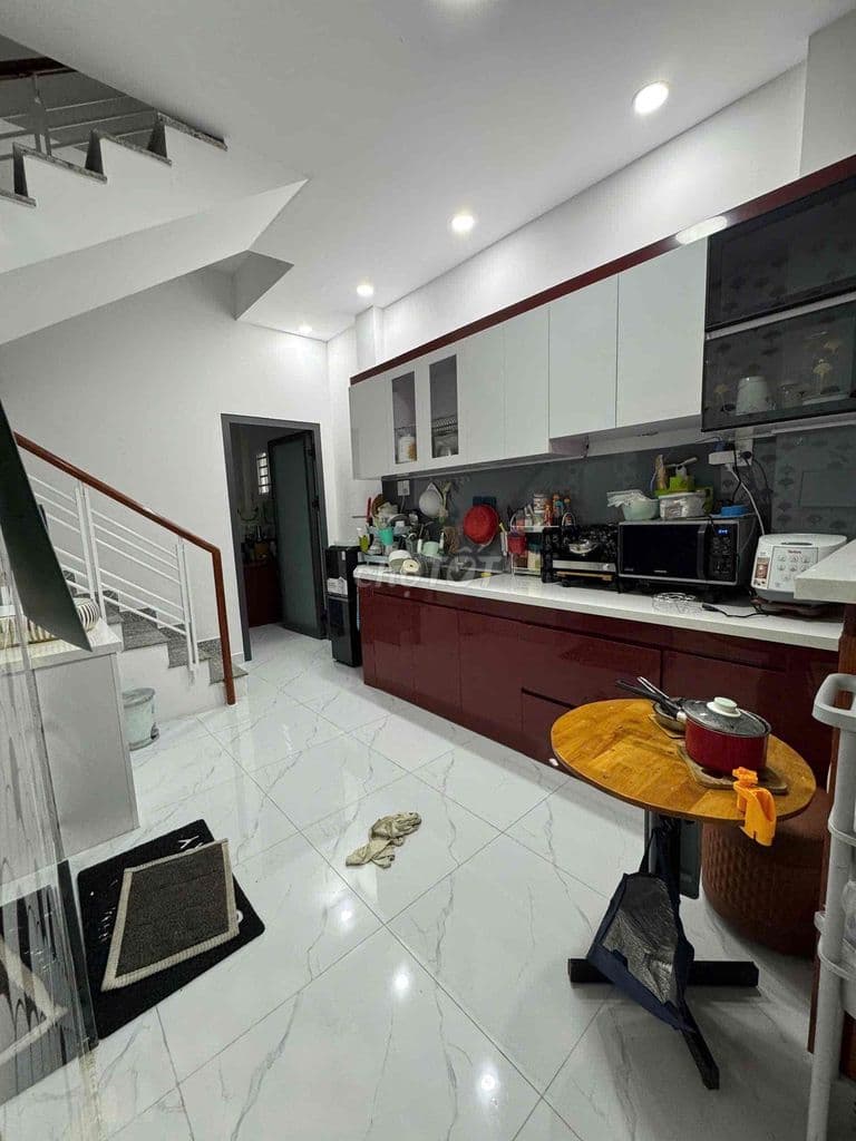 BÁN NHÀ 2 TẦNG - CHỢ TÂN HƯƠNG - 55M2 - TẶNG NỘI THẤT - SÁT MẶT TIỀN - Ảnh 3