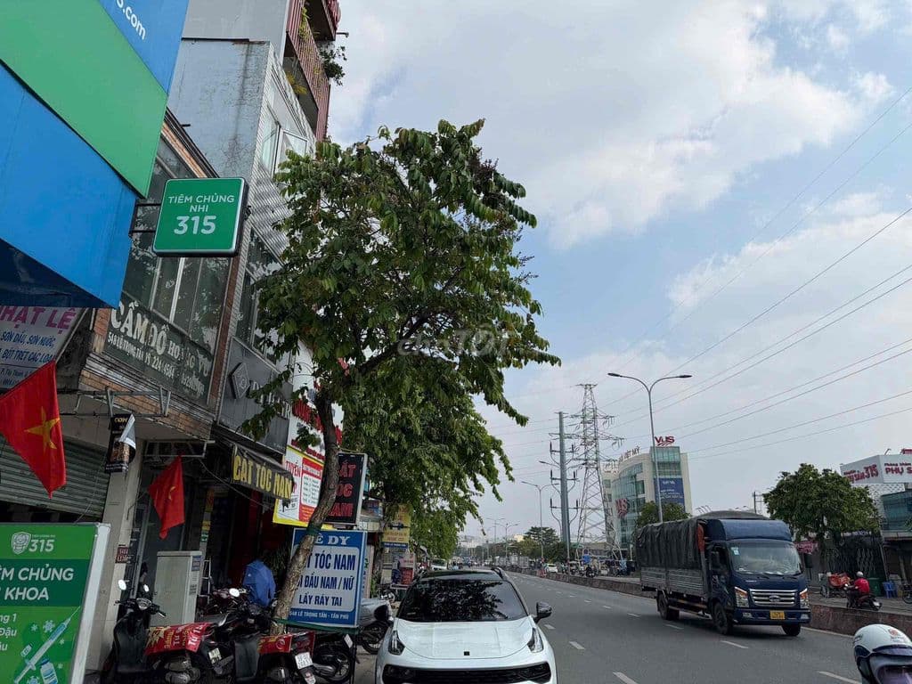 Ngộp bank bán gấp MẶT TIỀN LÊ TRỌNG TẤN – 166m² - Ảnh 3