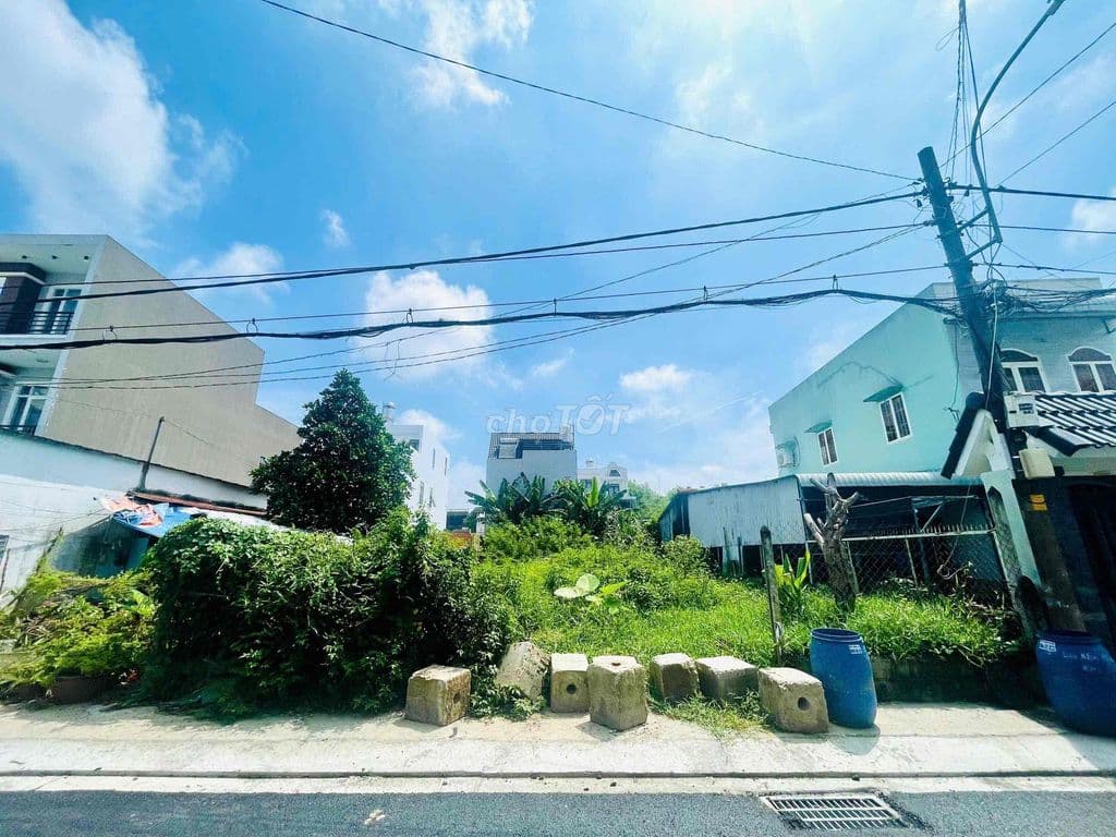 BÁN HƠN 200m² ĐẤT THỔ CƯ CHỢ VIỆT KIỀU, SỔ HỒNG RIÊNG,850triệu