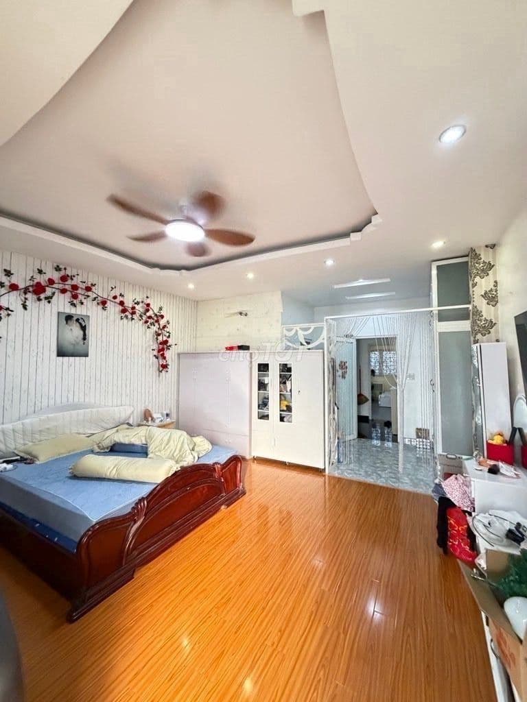 GẦN SÂN BAY-XE HƠI NGỦ-100M2-5TẦNG-5PN-NGUYỄN KIỆM P3 GV-CHỈ 12.3 TỶTL