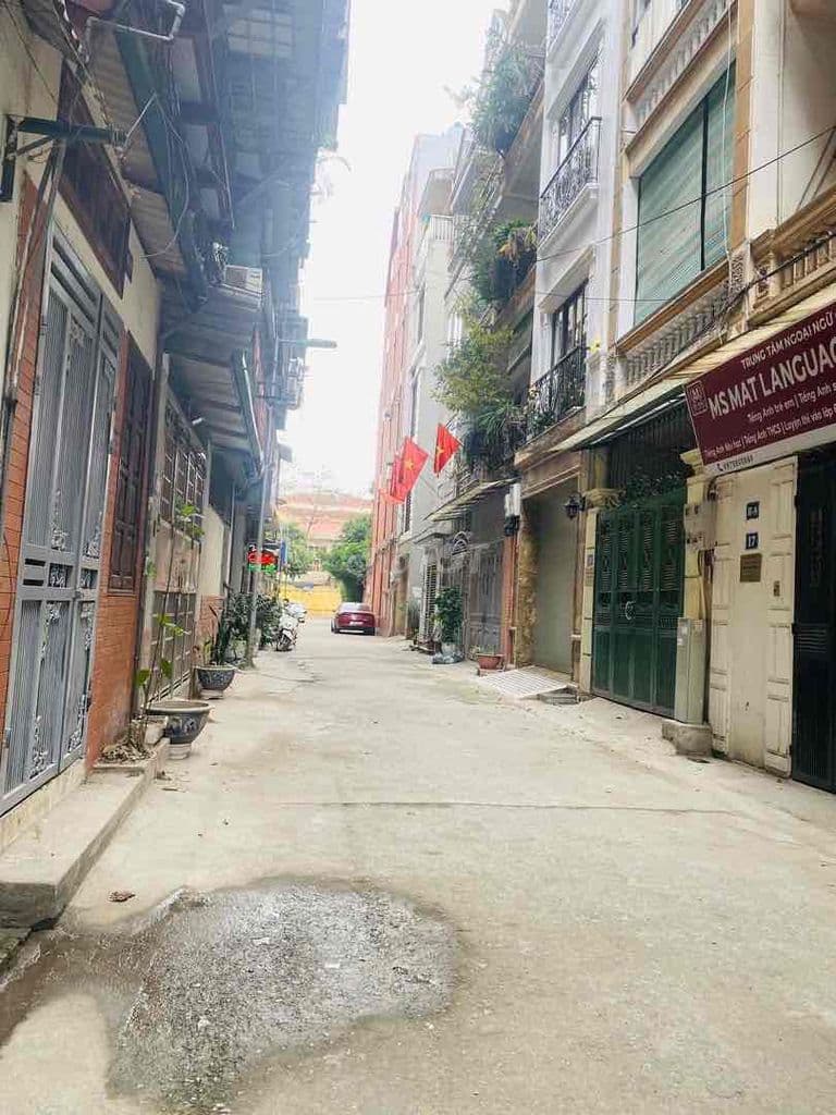 55m*6 Tầng Thang Máy,Phân Lô Hoàng Quốc Việt-Cầu Giấy,Oto Tránh Đỗ,KD