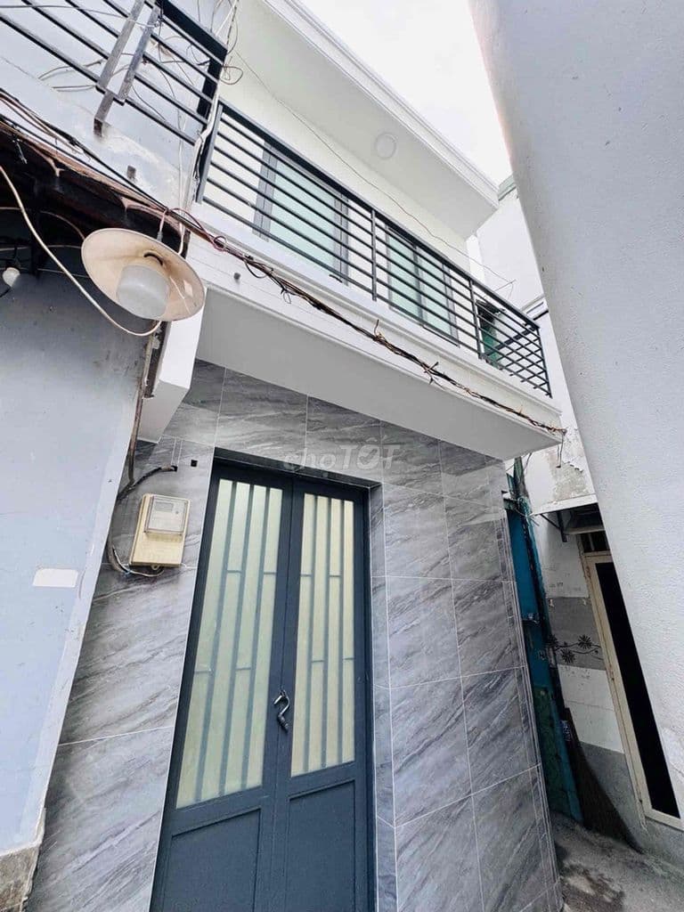 Bán Nhà 3 Tầng Hẻm 1/ Trần Quang Khải, Quận 1 - 30M2 Chỉ 4,2 Tỷ
