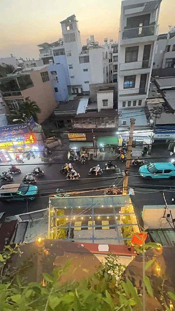 giảm 1 tỷ Bán gấp nhà mặt tiền Hoàng Văn Thụ, Phú Nhuận. DTCN: 48,4m2 - Ảnh 3