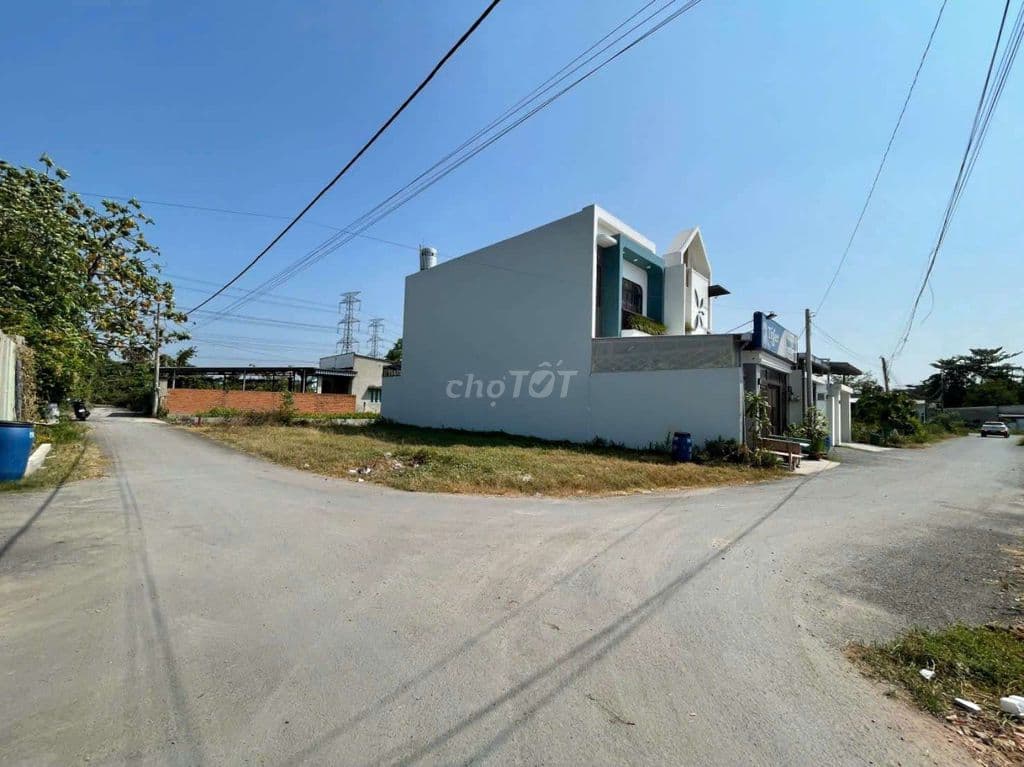 Còn xót 1 lô đất thổ cư Tân Thạnh Đông 145m2 giá 2 tỷ còn bớt lộc - Ảnh 2