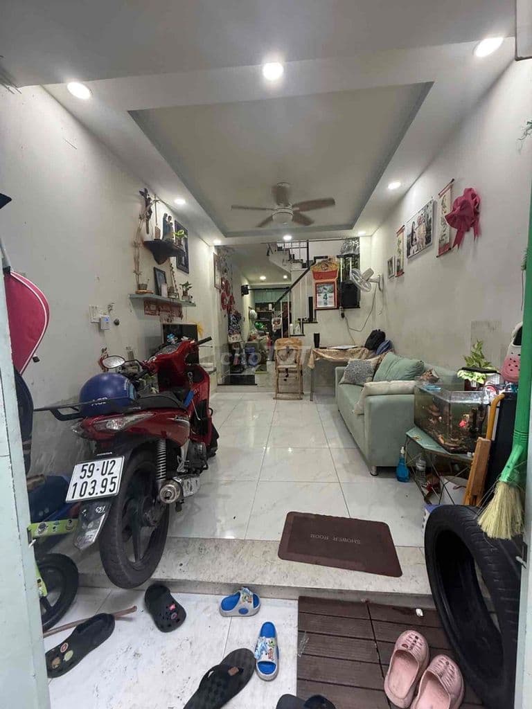 NHÀ NHỎ SIÊU XINH HUỲNH VĂN NGHỆ , TB GIÁ CHỈ 3,9 Tỷ còn Tl - Ảnh 2
