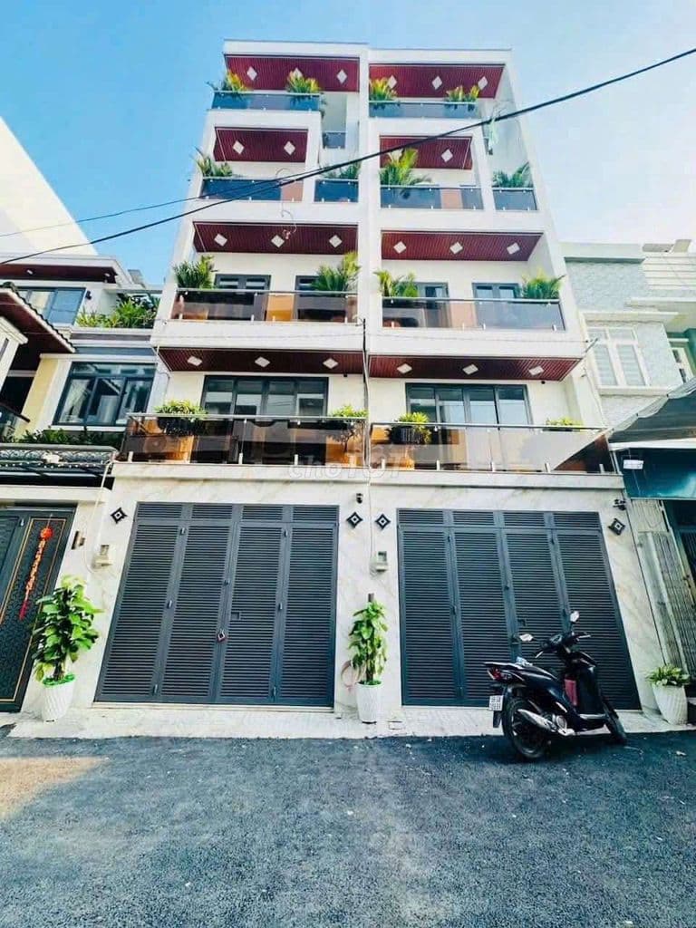 Nhà phố đẹp 4x14m 1lững 3 lầu đường 6m Thạnh xuân 25
