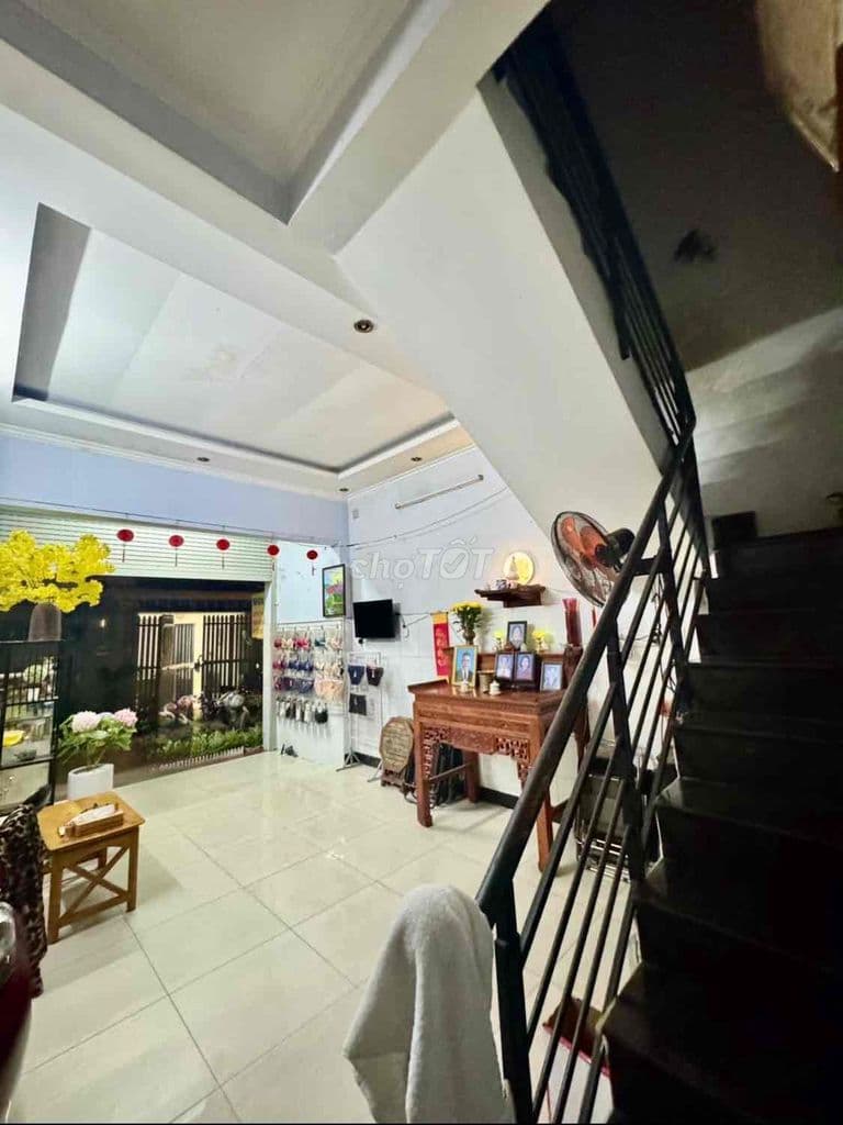 Bình Tân nhà 2 tầng DT 4x10m giá 4,9 tỷ - Ảnh 3