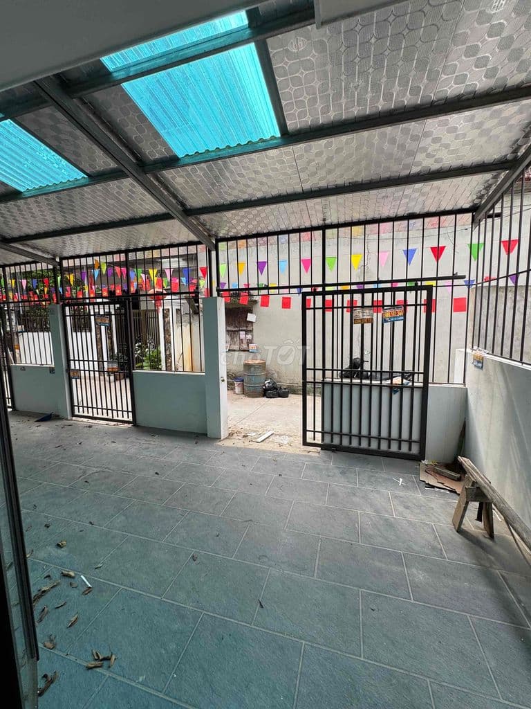 BÁN NHÀ PHƯỢNG ĐỒNG, PHỤNG CHÂU - 49,5M2 SÂN CỔNG NGÕ Ô TÔ - Ảnh 2