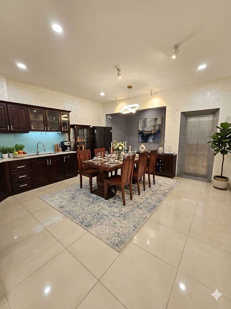 Quá Đẳng Cấp Nhà 5m x 24m 4 Tầng Thang Máy Xịn Sò Phạm Thế Hiển Quận 8 - Ảnh 2