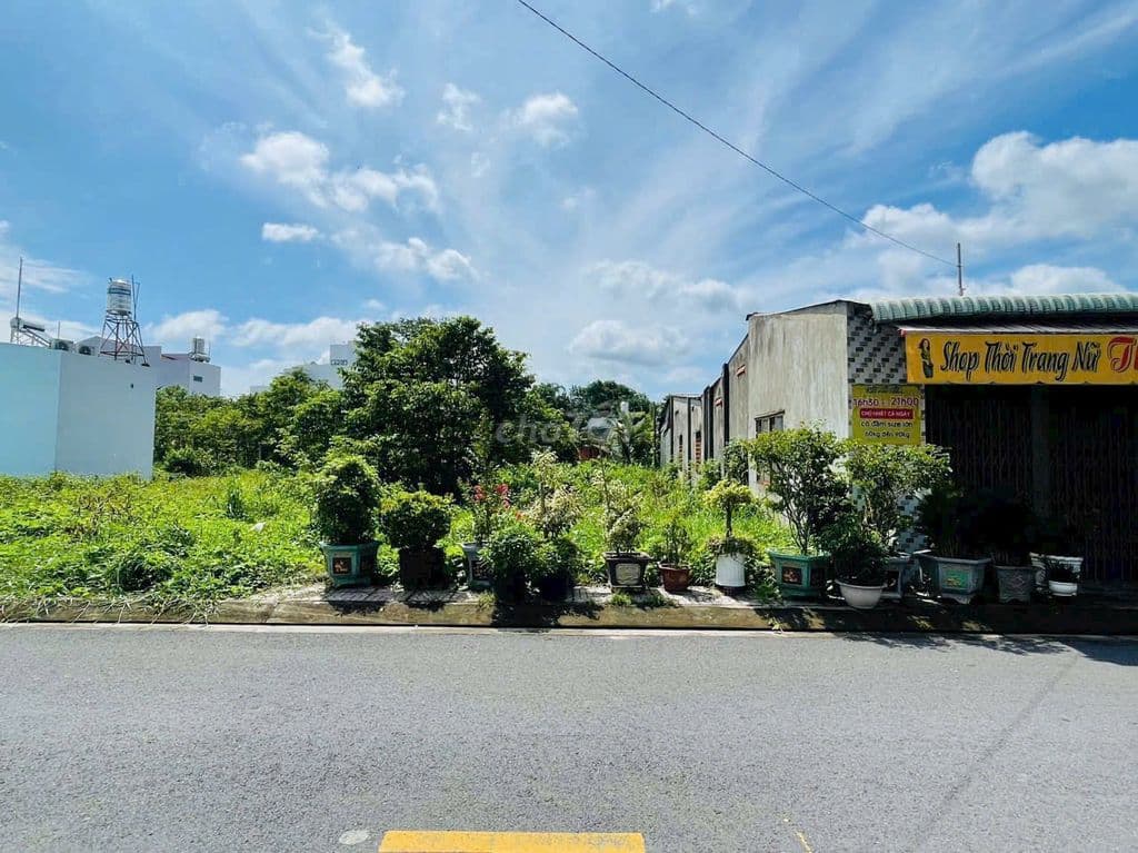 ĐẤT TT THỊ TRẤN CỦ CHI 450 TRIỆU (6x28) GIÁ NGỘP