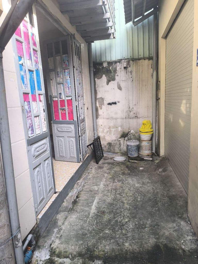 Nhà 28 m²