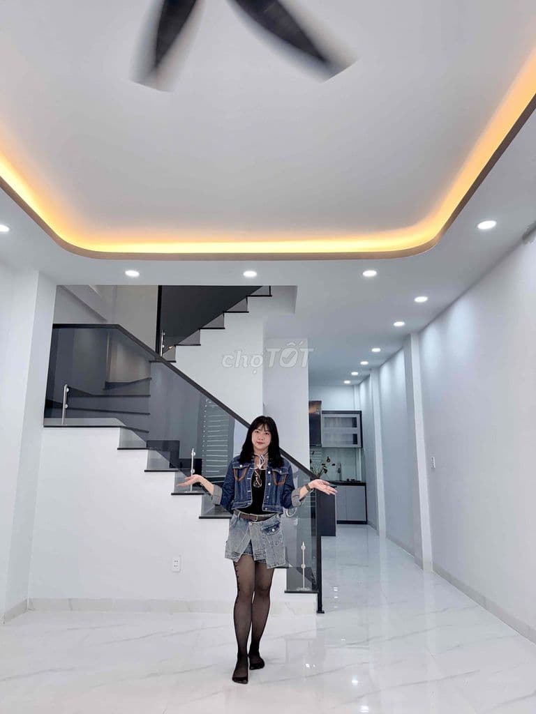 Hotgirl nhà phố Ngọc Giàu- Nhà gần Đầm Sen 65M2 - 3PN - Ảnh 2