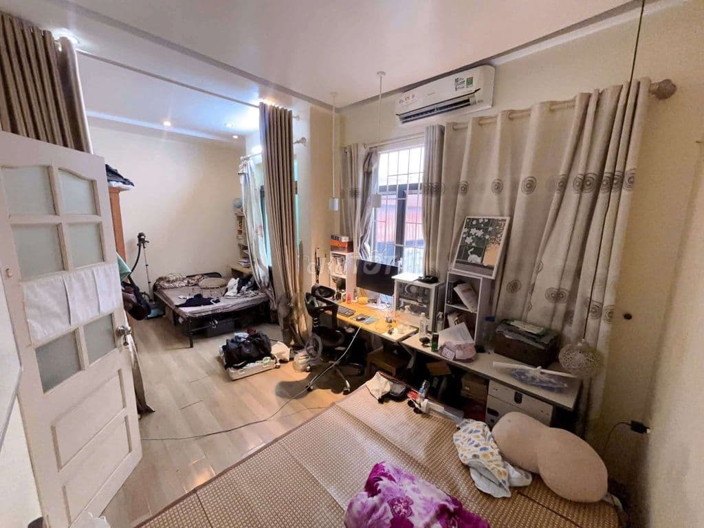 Bán Nhà Nguyễn Đình Chiểu 38m2, 4 Tầng. 10m Ra Phố 8.2 Tỷ