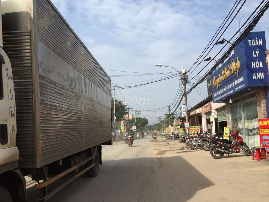 Bán đất mặt tiền đường-gần Trần Văn Mười-Rộng 20,5m-Buôn bán