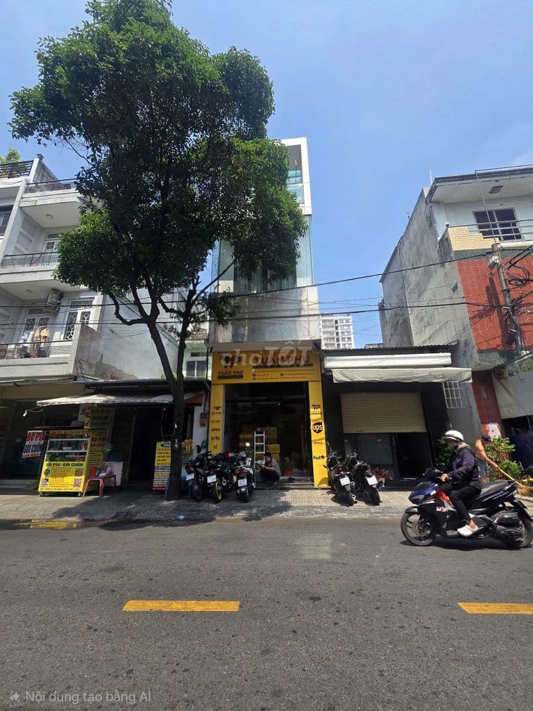 Nhỉnh 13 TỶ- MT Nguyễn Hồng Đào- Bàu Cát. ĐÚc 4 Tấm- Quá Rẻ