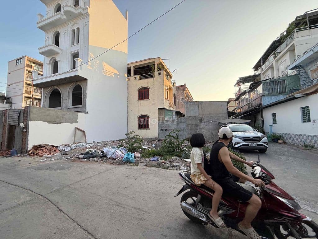 Đất 12x11, tiện xây biệt thu, khu Gò xoài Đường Lô Tư