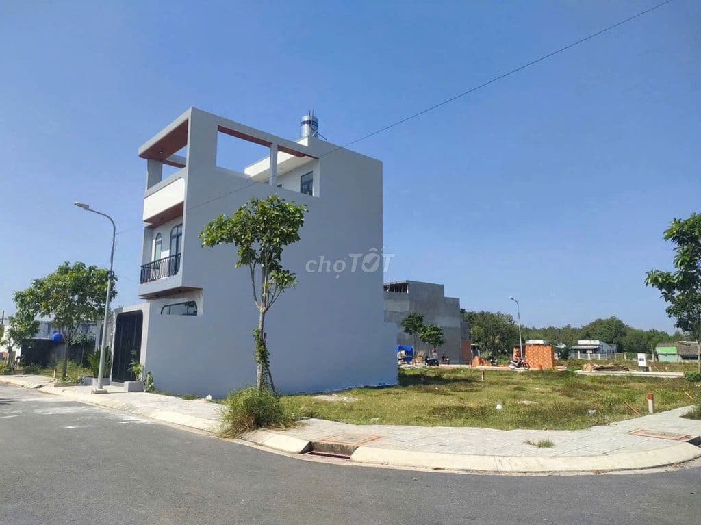 NGỘP VỐN BÁN NHANH LÔ GÓC 2MT ĐẤT CỦ CHI 80M2 SHR– CHỈ 750 TR