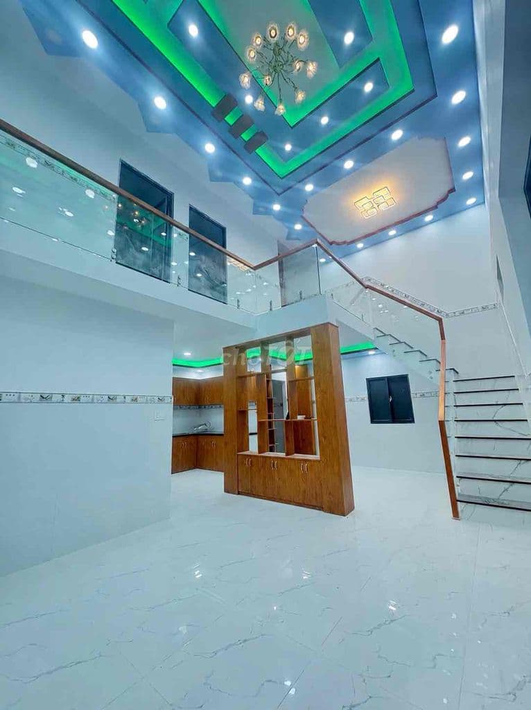 NHÀ MỚI XÂY 2 TẦNG - MẶT TIỀN HIẾM 7M - HXH - NGAY TÔ NGỌC VÂN- CHỈ 4x