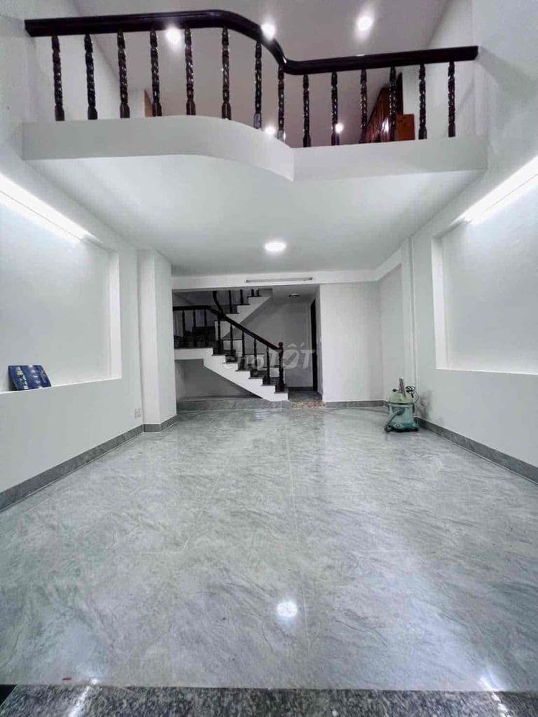 Nhà đẹp hẻm xe hơi 6m ngang rộng 4,2m, xe hơi ngủ trong nhà - Ảnh 3