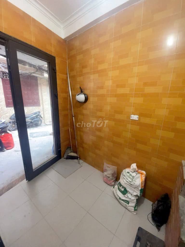 Bán nhà Bạch Mai – lô góc, sổ riêng,Ko QH |16m² x 5 tầng 3 tỷ+ - Ảnh 2