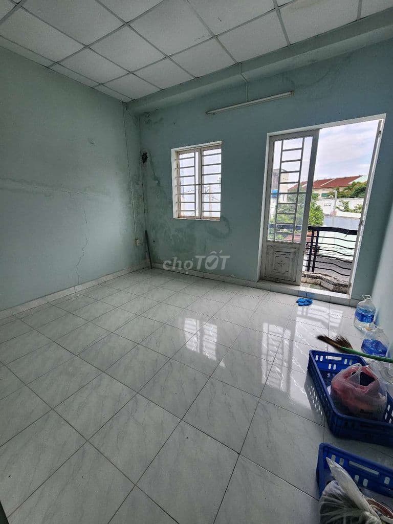 Bán nhà 4 x 10 trệt lầu, sổ hồng riêng, Trung mỹ tây, Giá 3,2 tỷ - Ảnh 3