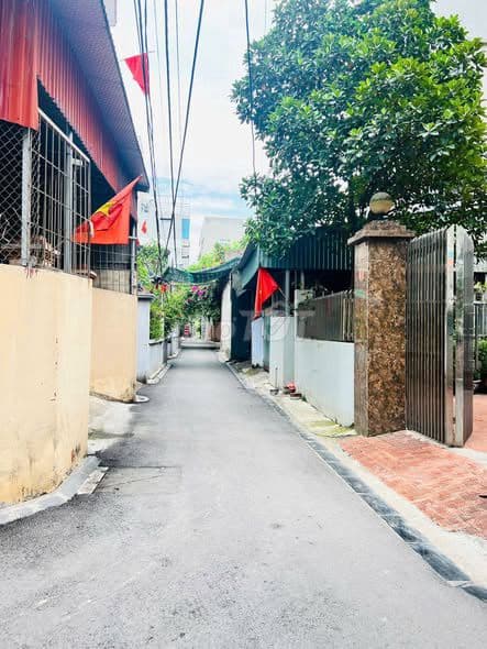 bán lô đất 43.3m2 gần cầu Nhật Tân - Ảnh 3