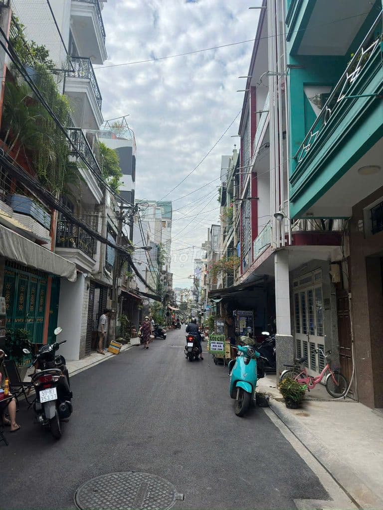 Lý Thường Kiệt P9 Tân Bình, 90m2, hẻm xe hơi 5m, 2 tầng giá 11.2 tỷ