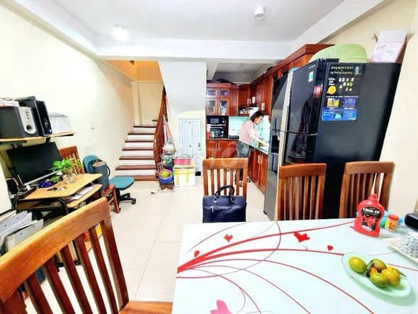 Nhà 7 tầng đẹp như mới trung tâm Đống Đa, Hà Nội - Bán gấp