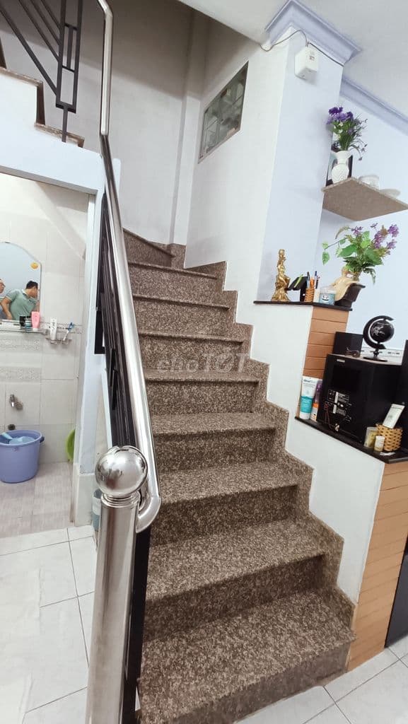 BÁN NHÀ CHÍNH CHỦ QUẬN 4 – Không quy hoạch - Ảnh 2