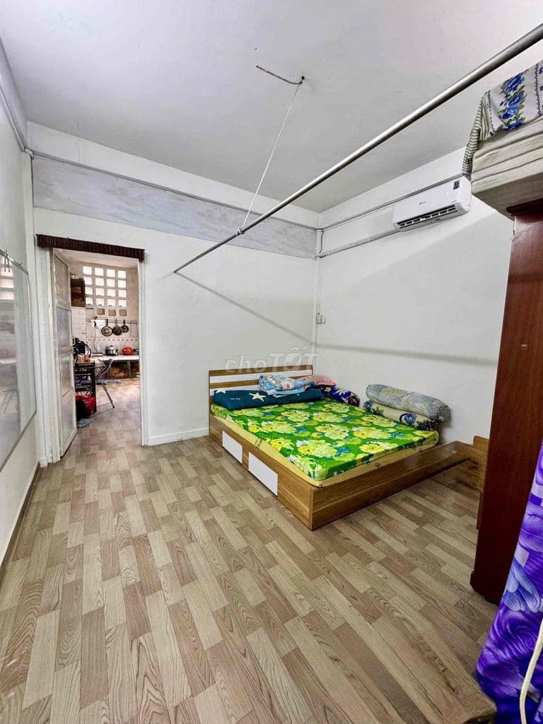 BÁN GẤP CHUNG CƯ LẠC LONG QUÂN TÂNG 3 CHỈ 1TỶ950 BỚT LỘC - Ảnh 2