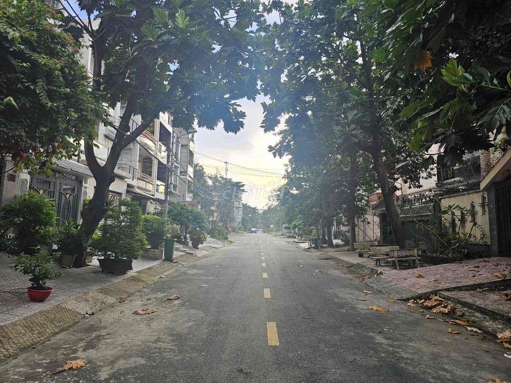 đất KDC ẤP 5 PHONG PHÚ . ĐS 10 bình hưng đi vào XD 5tầng giá 6ty750tr - Ảnh 2