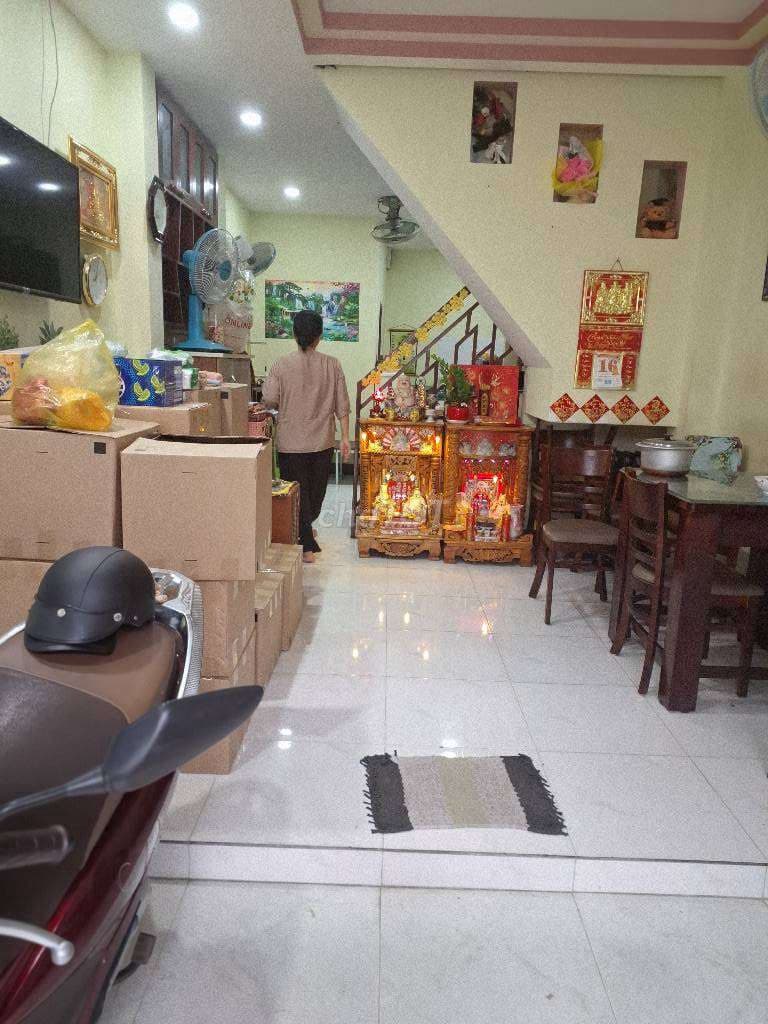 Bán nhà đườnghuỳnh tấn phát Phường Tân Phú, Quận 7,dt:3,5×12,giá:3,3ty - Ảnh 2