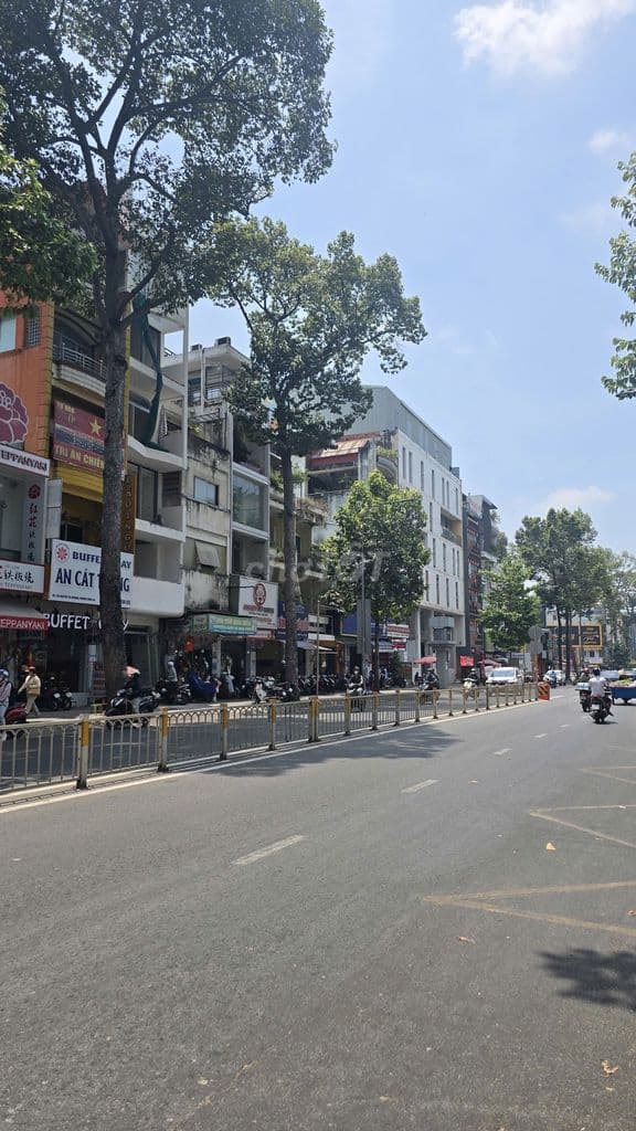 Bán nhà MT Nguyễn Tri Phương - 195m2 - 5 tầng - 57 tỷ - Ảnh 2