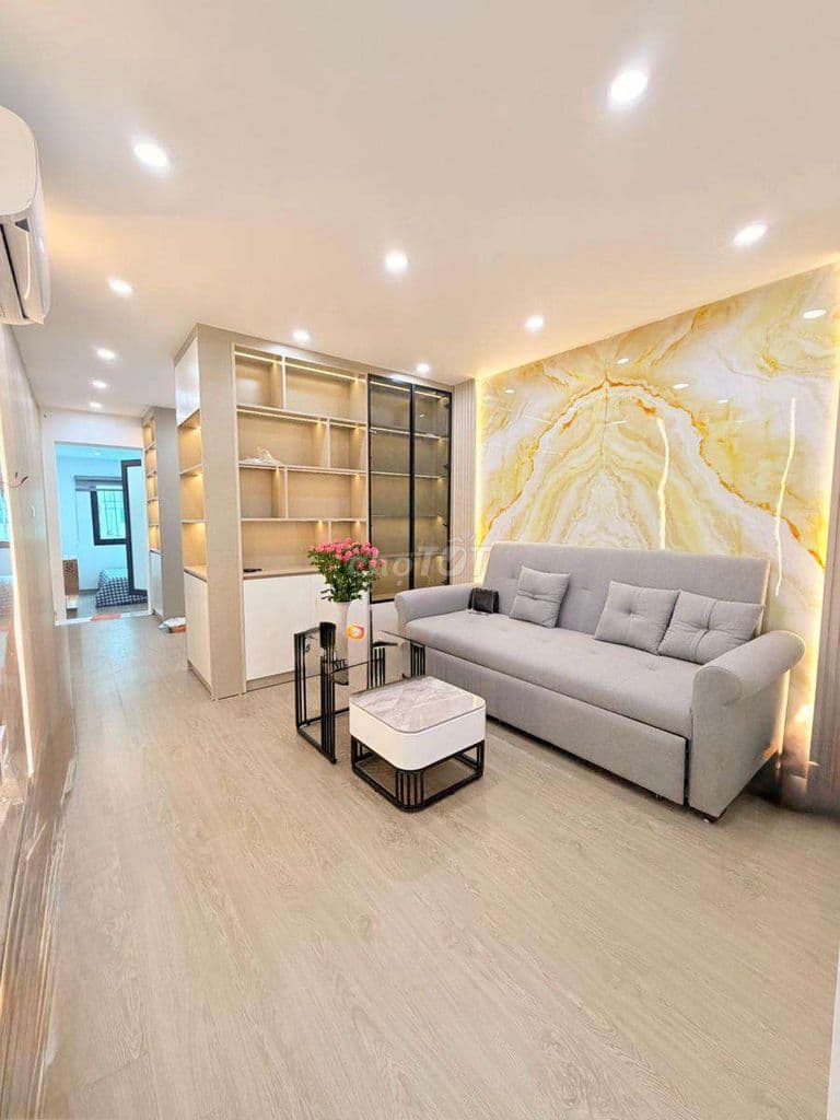 Chỉ nhỉnh 3 tỷ ChTT phố Thanh nhàn 70m2 2n 2WC SĐCC full nội thất - Ảnh 2