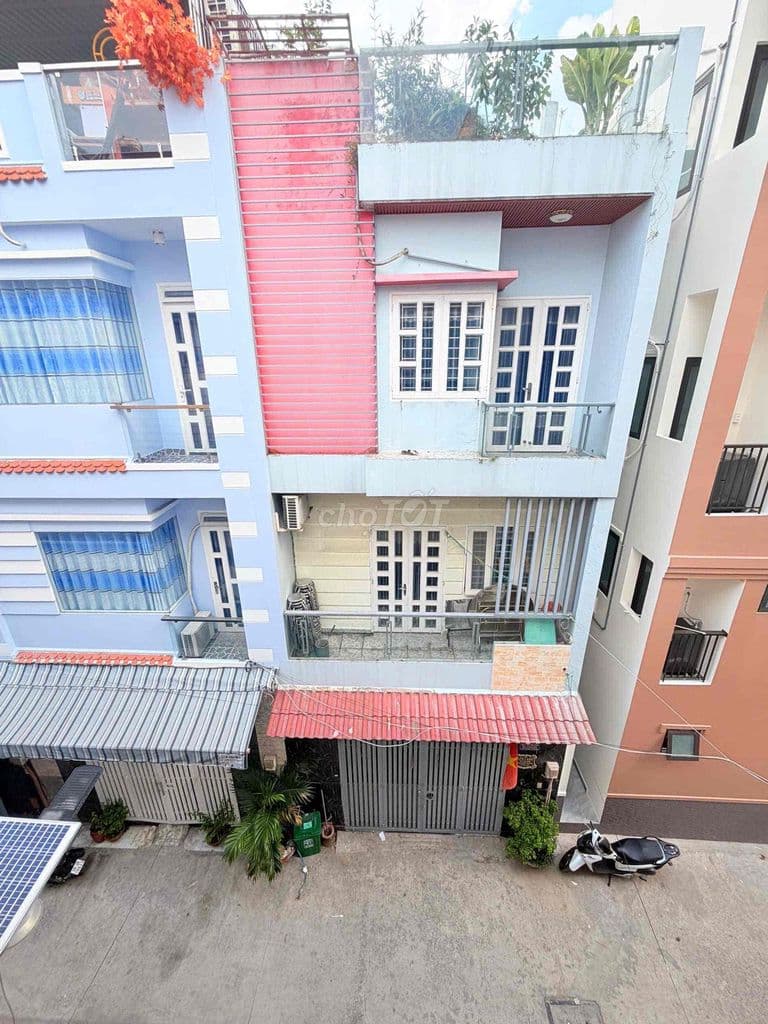 Bán nhà 479/ Tân Hòa Đông, Phường Bình Trị Đông, TPHCM.