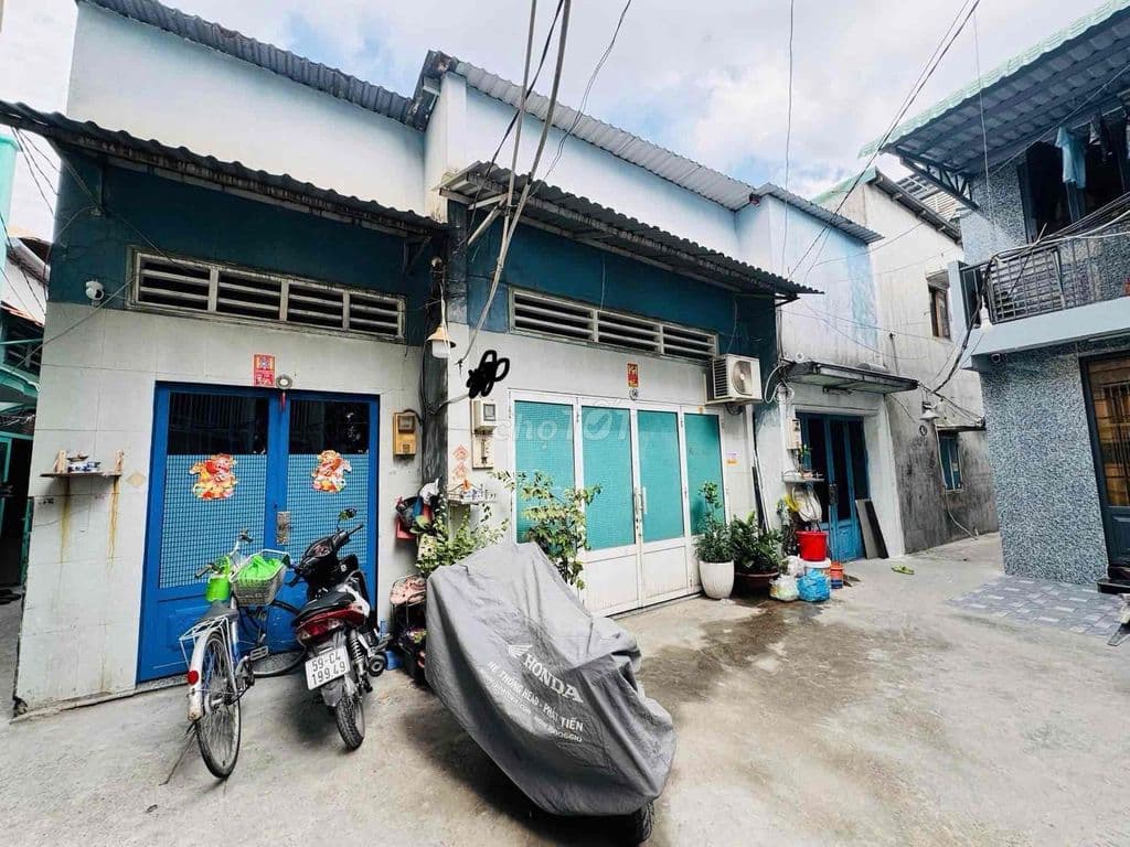 CHÍNH CHỦ BÁN ĐẤT TẶNG NHÀ (9.7❌13.3) HUỲNH TẤN PHÁT