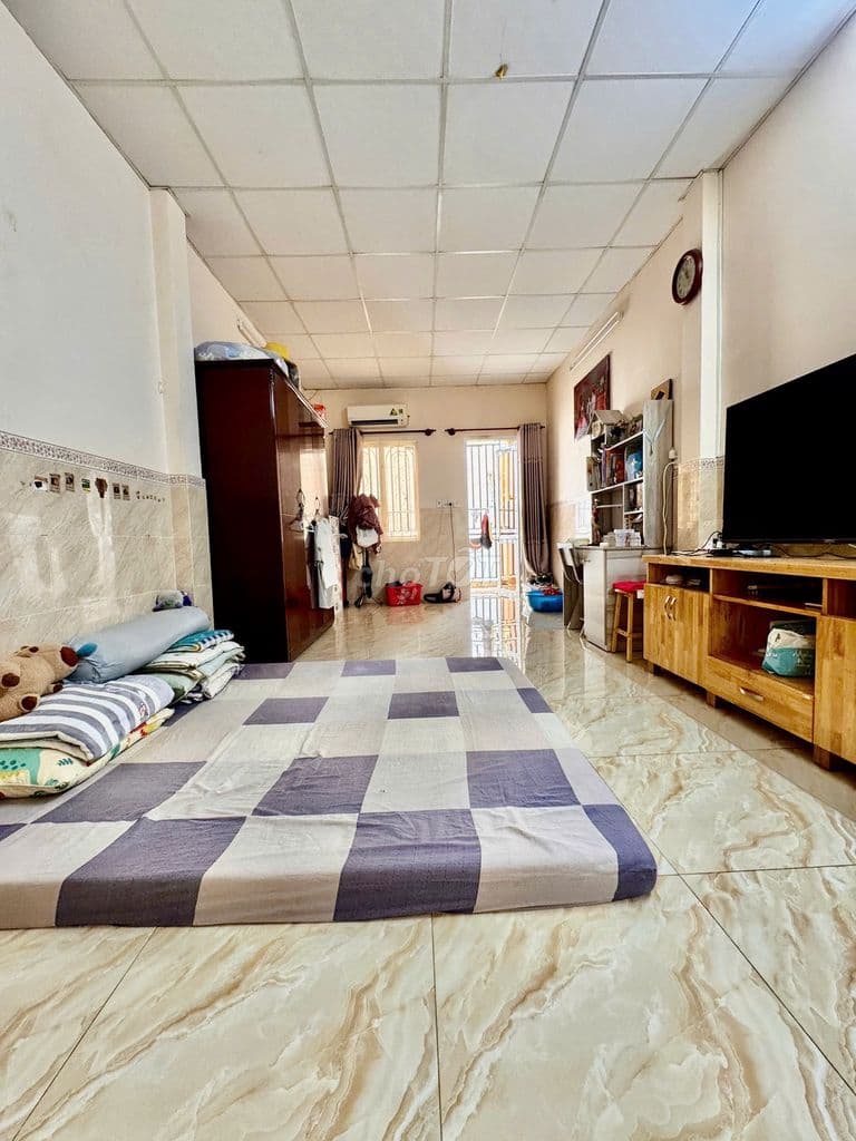 SIÊU PHẨM TRƯỜNG SA PHÚ NHUẬN 48M2 3 TẦNG CHỈ 6.4 TỶ 100M RA CVIÊN - Ảnh 3