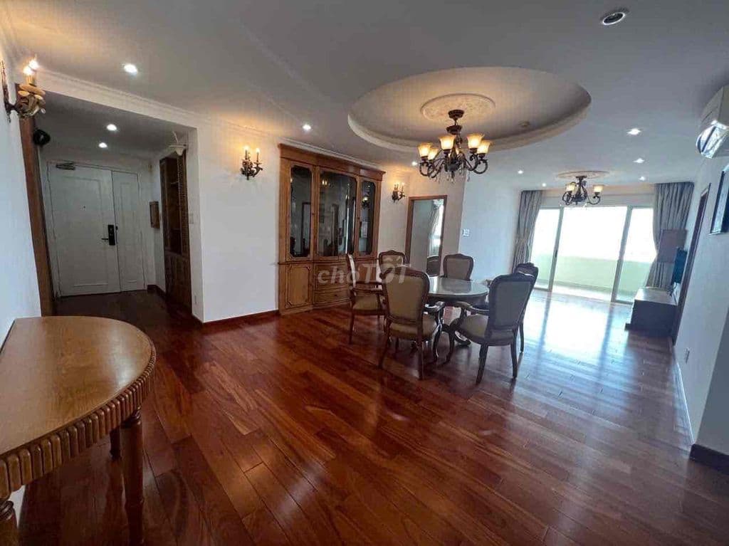 Bán căn hộ cao cấp Palaza Hùng Vương Dt 126m2 3pn tầng cao . Giá 11 tỷ - Ảnh 2