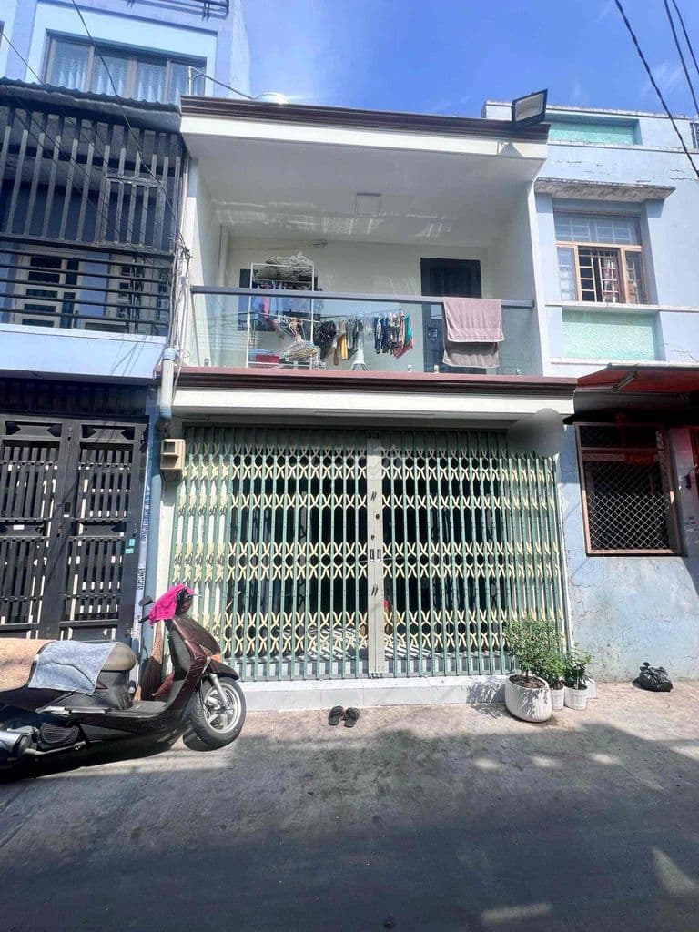 CHỈ NHỈNH 4Đ-3x9M-2PN-HXH THÔNG GẦN CHỢ BTĐ-GIÁP KHU TÊN LỬA, BÌNH TÂN