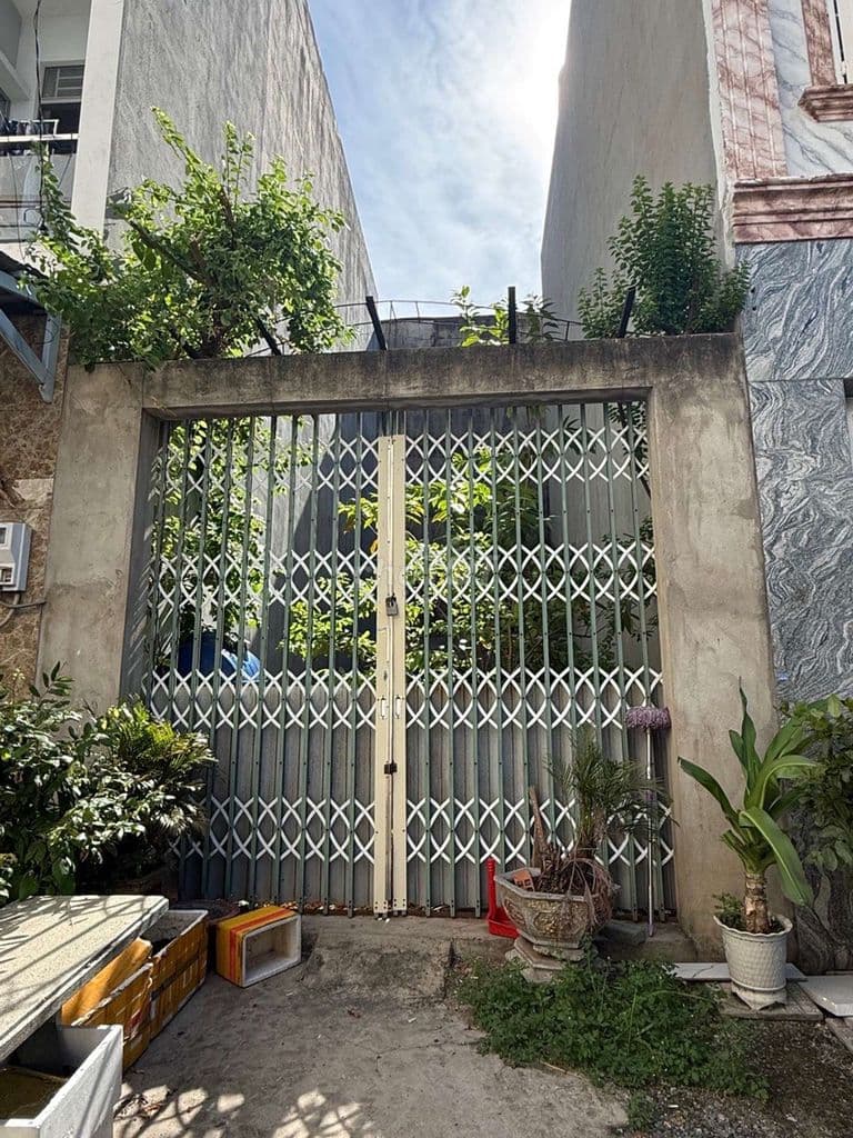 Chỉ hơn 3 đồng Sát mặt tiền đường ĐHT05- Song Hành 4x13m vuông vức - Ảnh 2