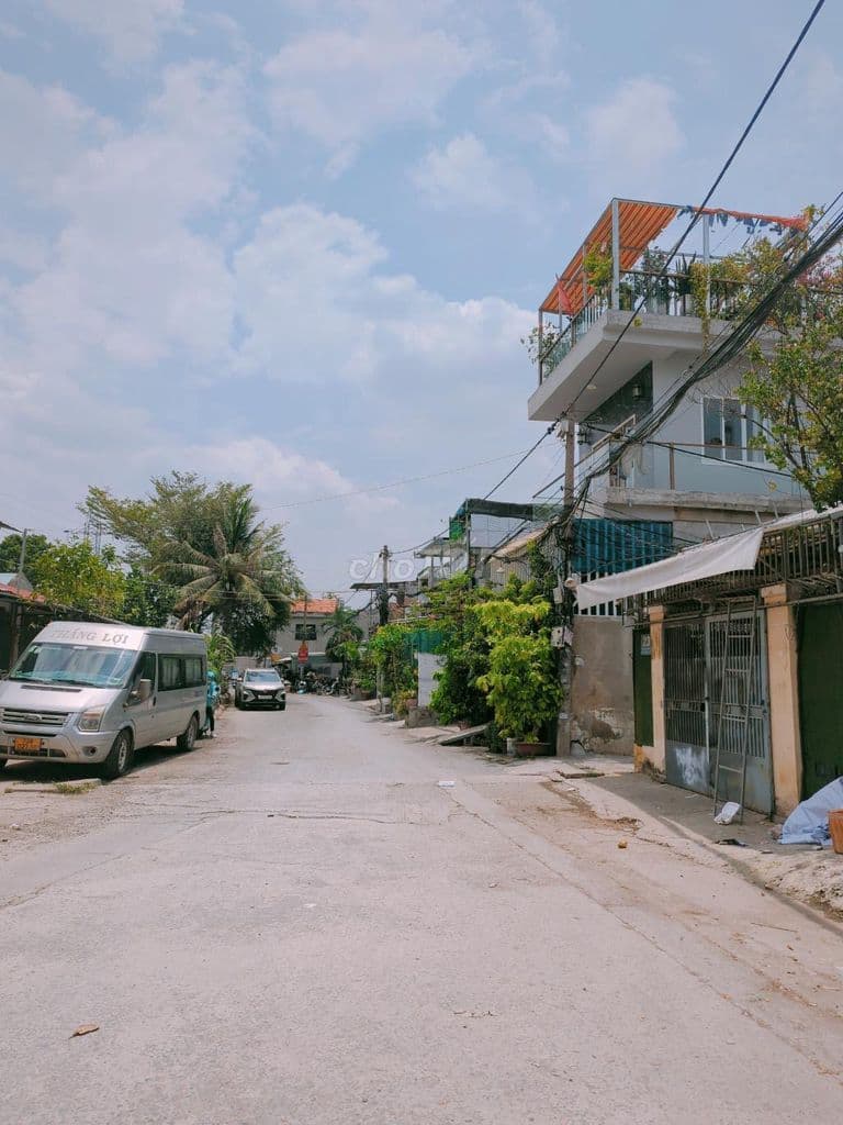 Ngang 8.6mSiêu rẻ 270m 12.4 ty sát cầu bình lợi gigamal. HBC hẻ xe tai