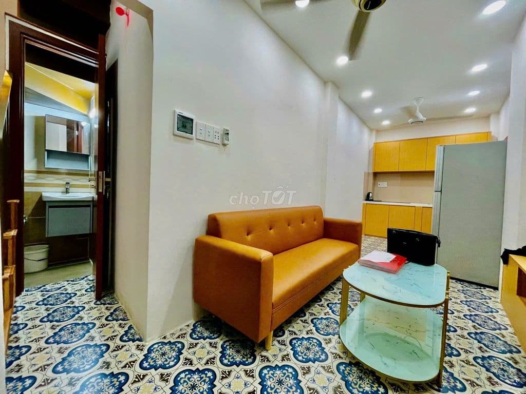 Bán nhà Quận 1 - 18.5 m2 - 3 tầng BTCT - 3PN - Chưa đến 4 đồng - Ảnh 3
