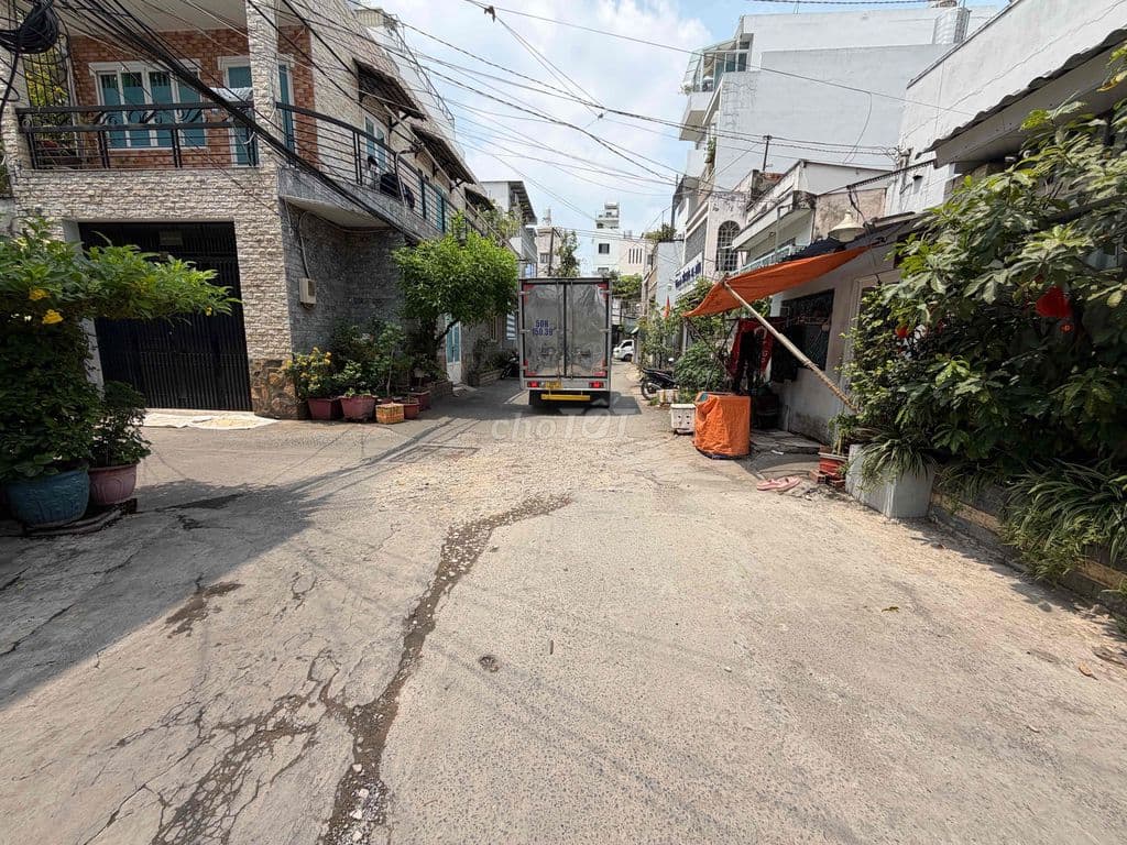 Chính chủ bán nhà ngang 5,8 hẻm xe hơi 12m, đường số 9 , quận 8 - Ảnh 2