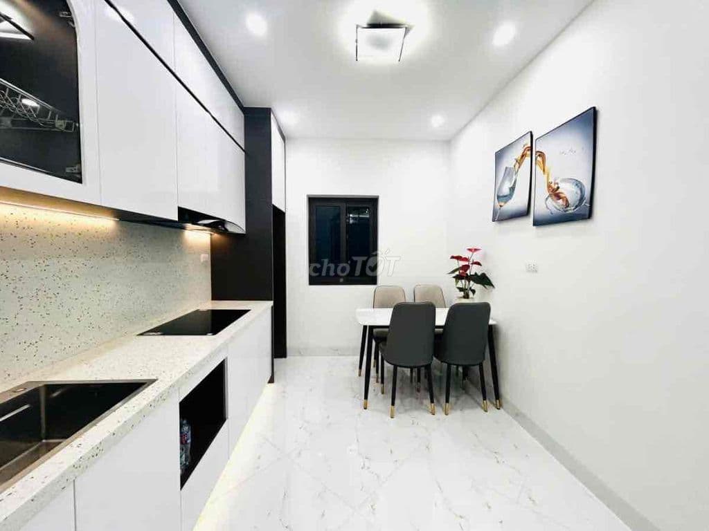 Cực Hiếm! Quan Nhân, nhà đẹp, full nội thất,ngõ thông, 35m, 5T, 7,9tỷ - Ảnh 2