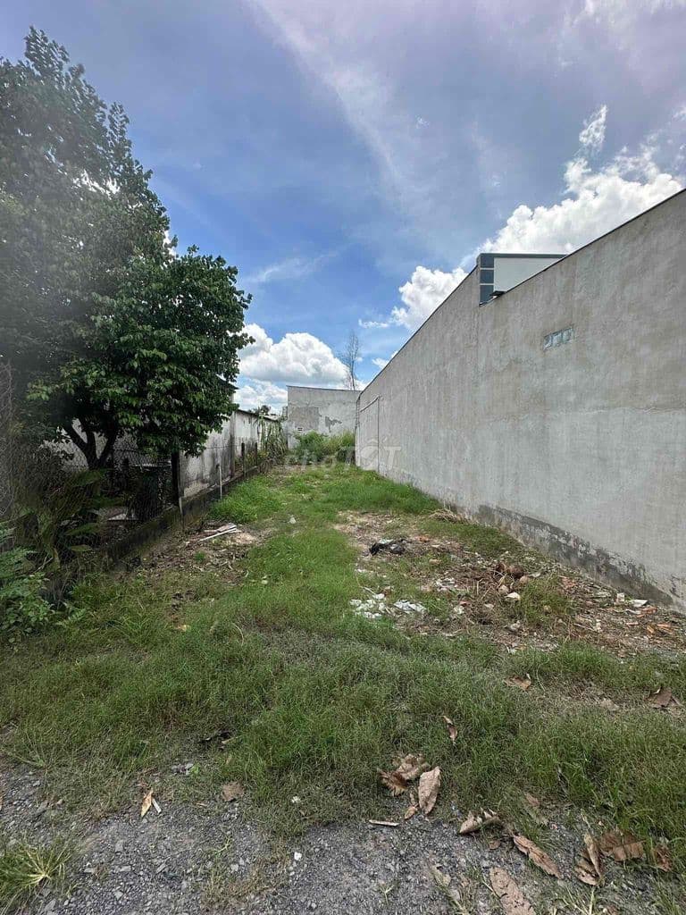 Hiếm: 105m2 đất thổ cư đường tỉnh lộ 15 vào 100mét,ngay cầu bến Nẩy