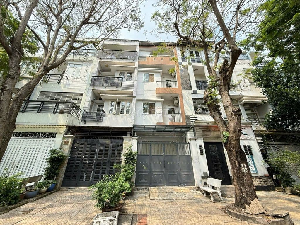 Mặt tiền KDC Tân Quy Đông – Nguyễn Thị Thập. Giá 16,5 tỷ