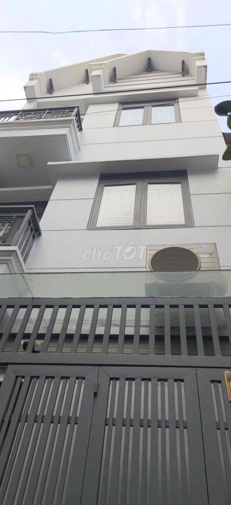 Nhà Âu Cơ Tân Bình 4.3x11m Đúc BTCT