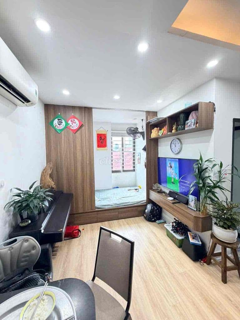 Bán CC Mini Quan Nhân sau Royal City- Căn Góc Đẹp, Ô Tô đỗ. Full Đồ - Ảnh 2