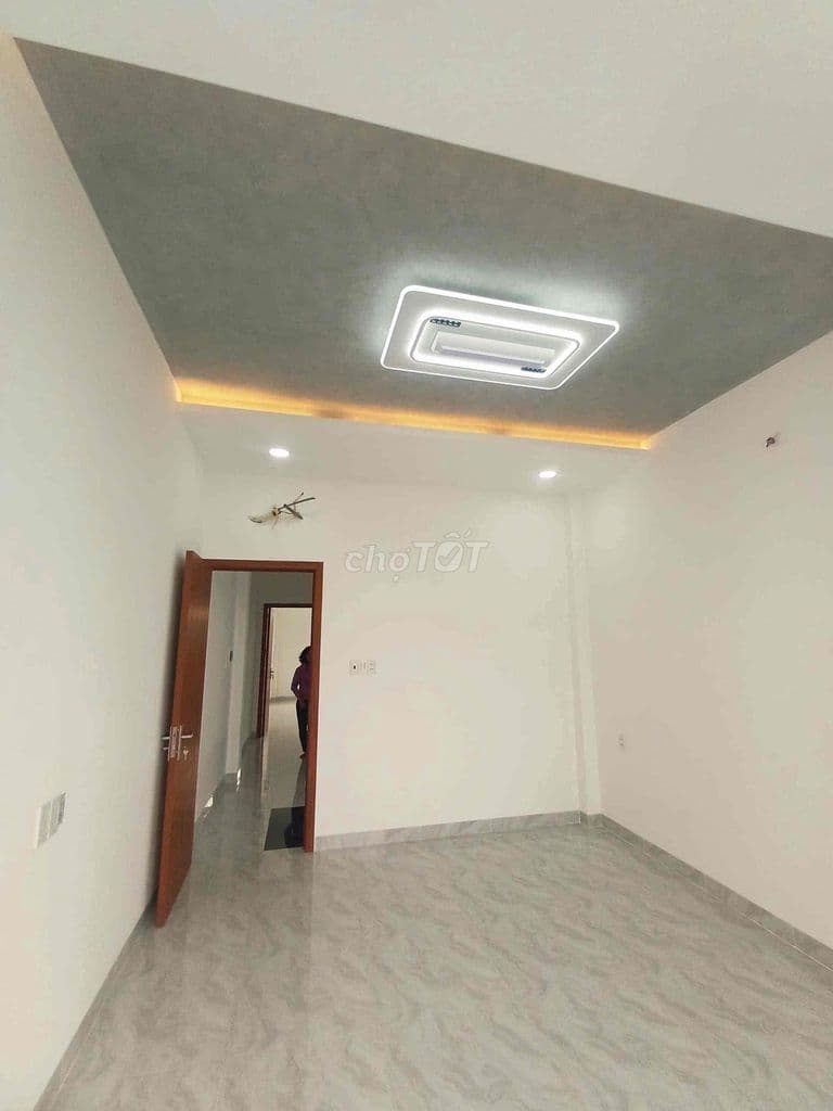 🏡 NHÀ ĐẸP TRUNG CHÁNH - 1 TRỆT 1 LẦU – 3PN - Ảnh 3