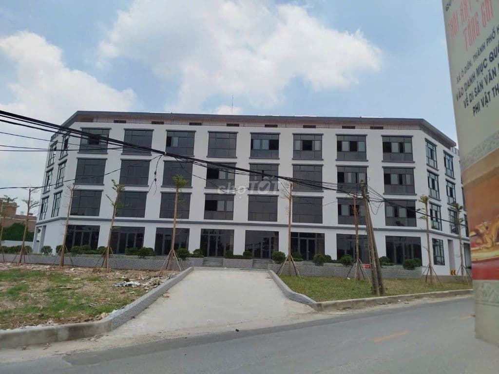 bán shophouse 4 tầng xã hoài đức giá chỉ 4 tỷ